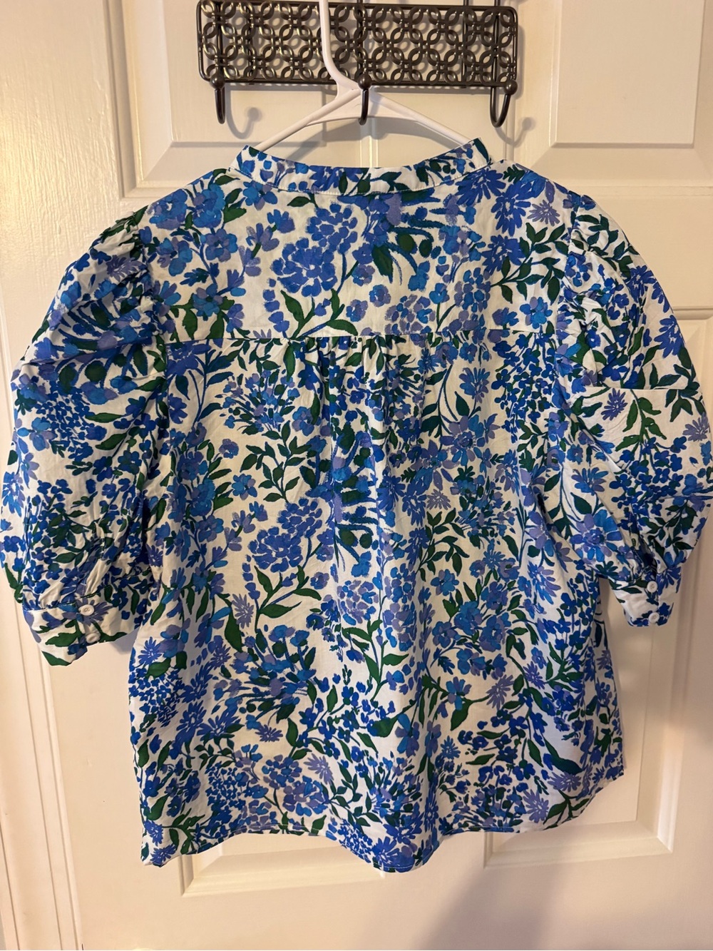 Sugarlips Blue Floral Puff-Sleeve Blouse with Green Accents - Picture 4 of 5